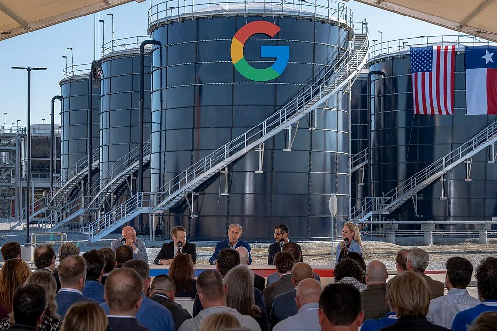 On November 14, Google announced a $40 billion investment to build new data centers.